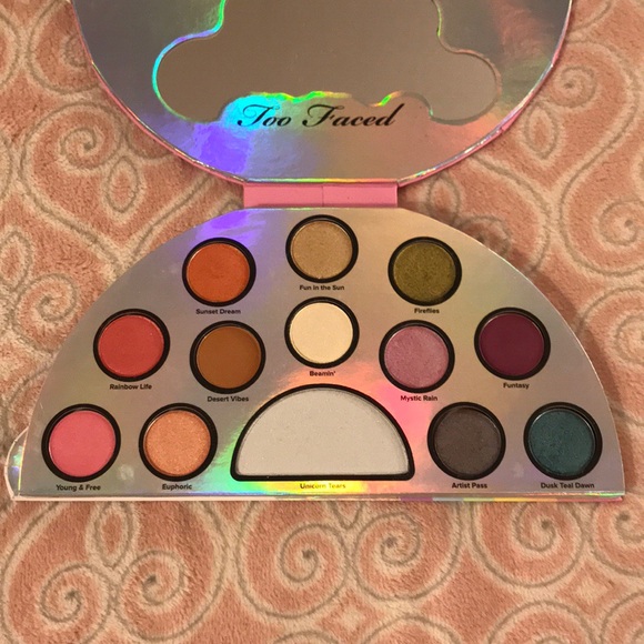 Too Faced Other - Too Faced Life’s a Festival Palette!!  🌈